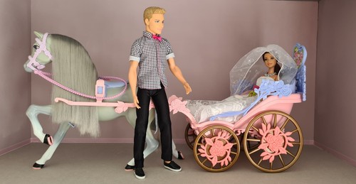 Barbie dornröschen kutsche - barbie,
