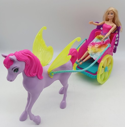 Barbie mit kutsche und pegasus - mit,